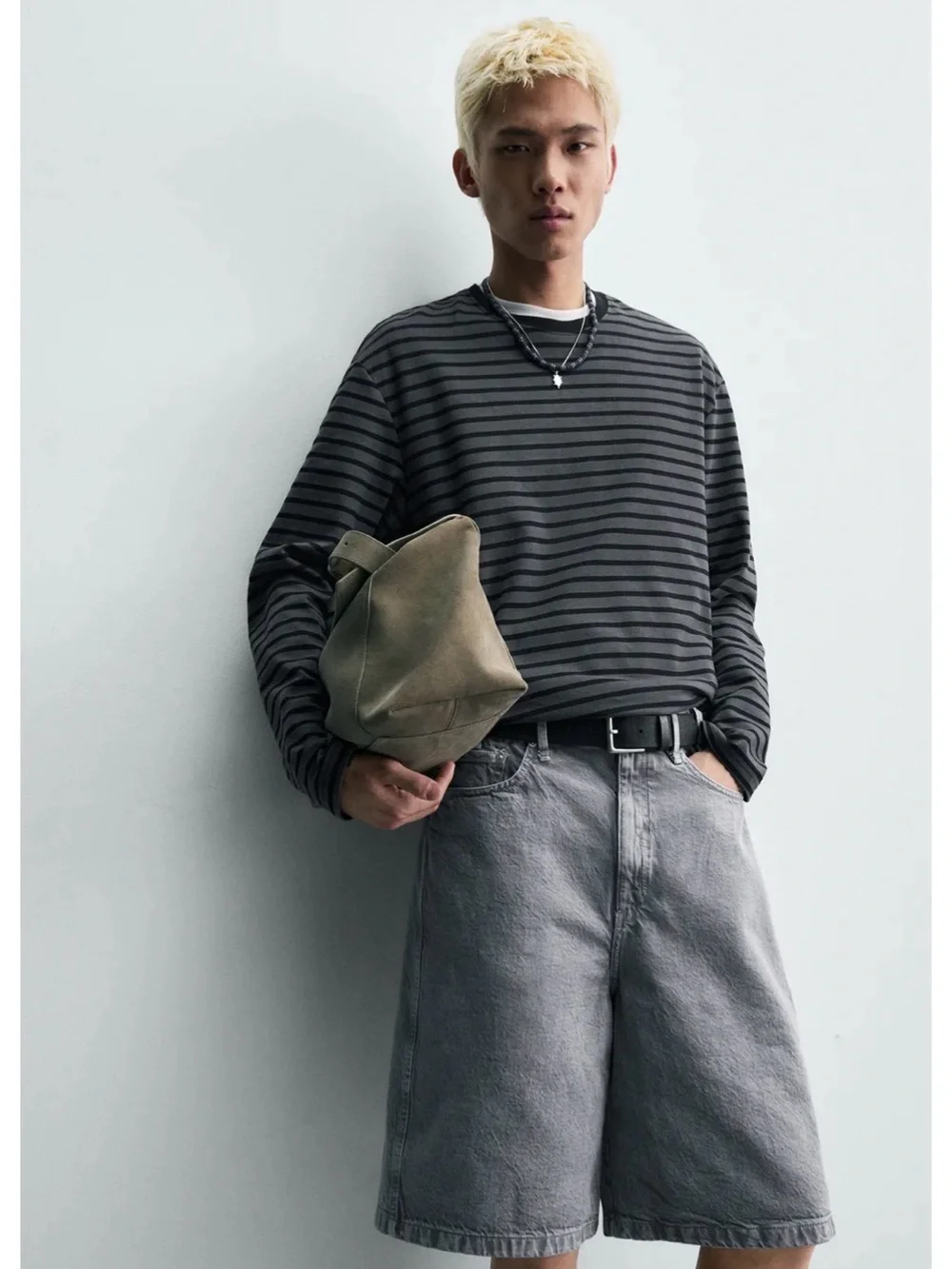 Zara men baggy shorts